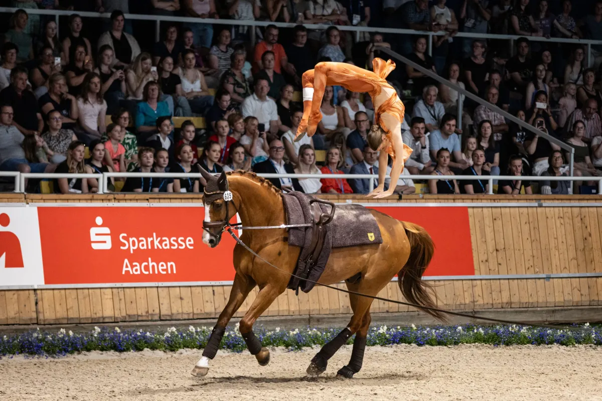 Kathrin Meyer lors d'une compétition de voltige aux Championnats du monde
